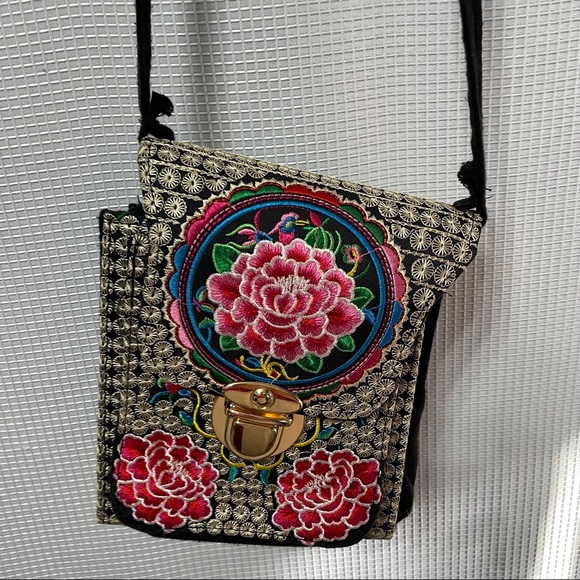 Floral Embroidered BOHO Crossbody - Picture 2 of 7